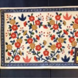 Pretty NWT Mats for table or nightstand, a pair